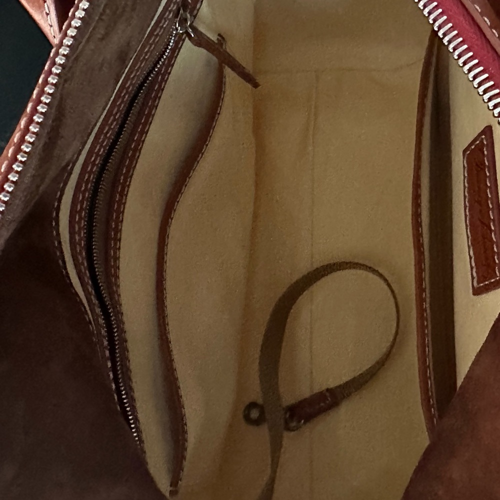 Dooney & Bourke Handbag - Picture 3 of 13